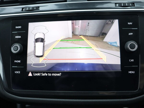 Used Volkswagen Tiguan 2023 for sale - 74502968: Photo 29