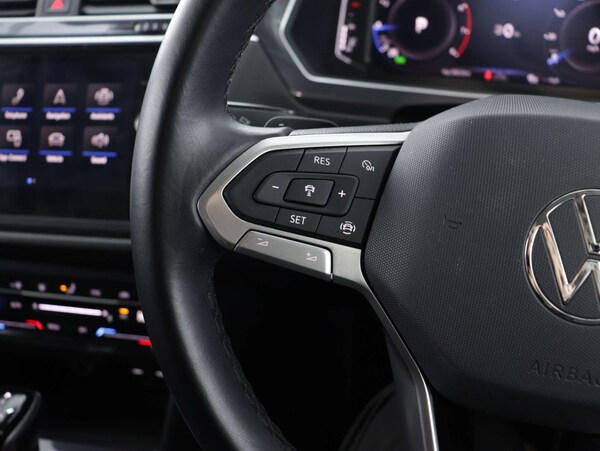 Used Volkswagen Tiguan 2023 for sale - 74502968: Photo 34