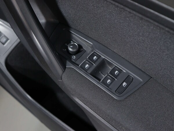 Used Volkswagen Tiguan 2023 for sale - 74502968: Photo 40