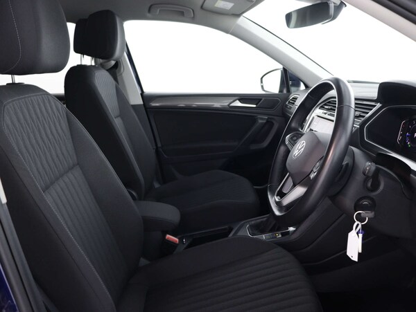 Used Volkswagen Tiguan 2023 for sale - 74502968: Photo 42