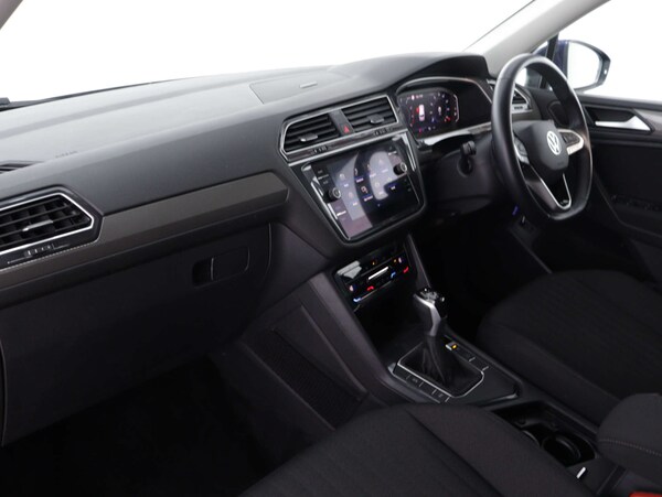 Used Volkswagen Tiguan 2023 for sale - 74502968: Photo 44