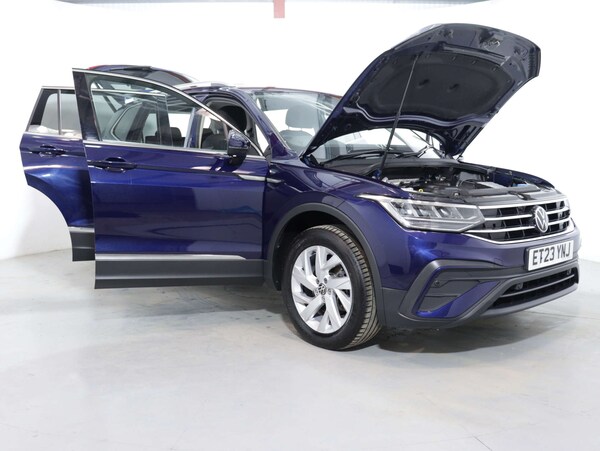Used Volkswagen Tiguan 2023 for sale - 74502968: Photo 58