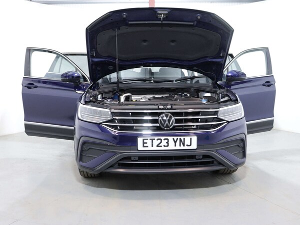 Used Volkswagen Tiguan 2023 for sale - 74502968: Photo 59