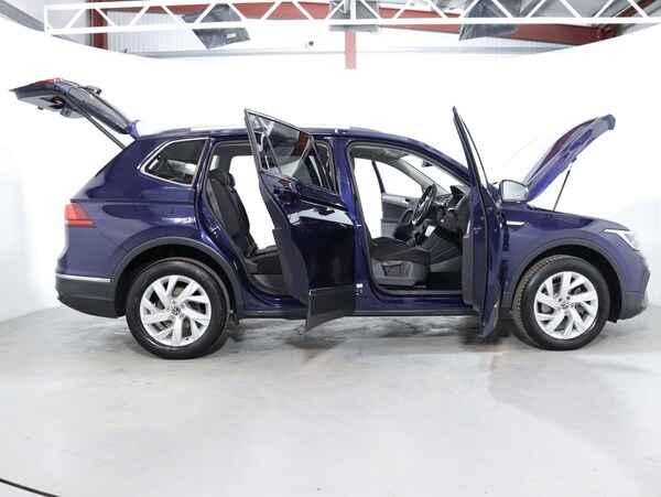 Used Volkswagen Tiguan 2023 for sale - 74502968: Photo 65