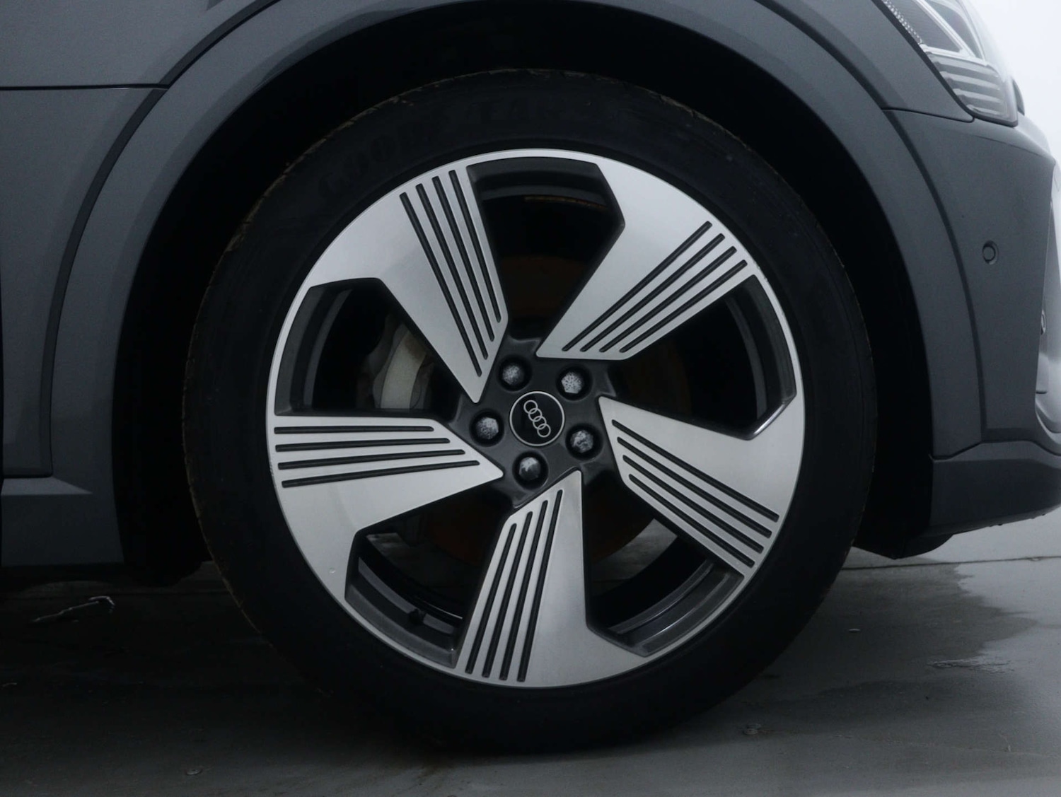 Used Audi e-tron 2022 for sale - 77151093: Photo 15