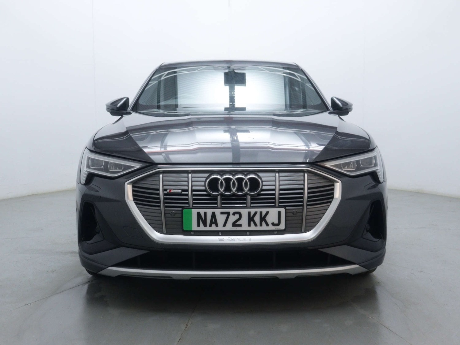 Used Audi e-tron 2022 for sale - 77151093: Photo 5