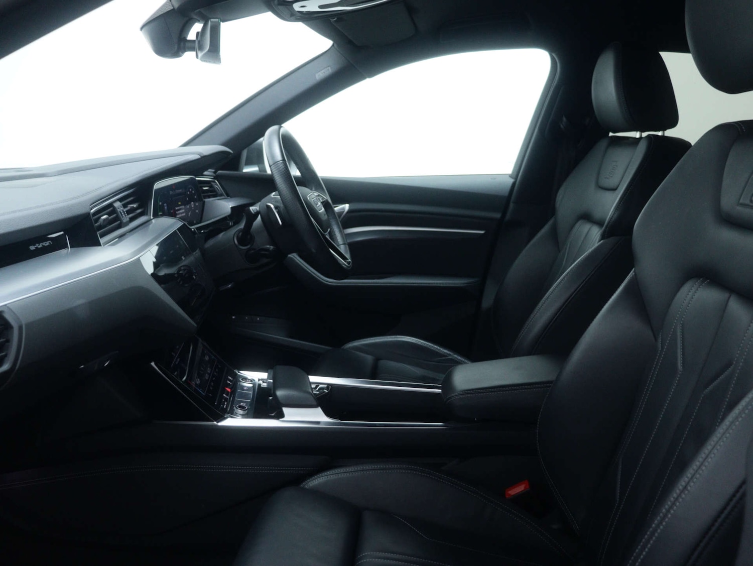 Used Audi e-tron 2022 for sale - 77151093: Photo 52