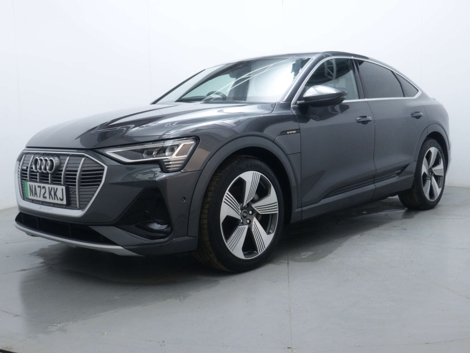 Used Audi e-tron 2022 for sale - 77151093: Photo 8