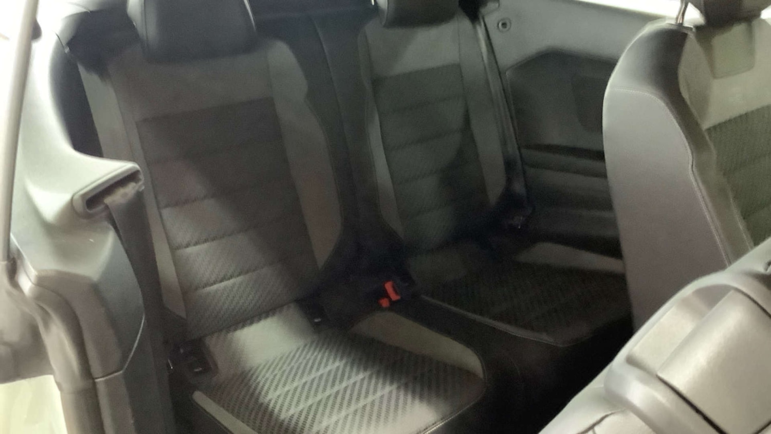 Used Volkswagen T-Roc 2023 for sale - 77931956: Photo 9