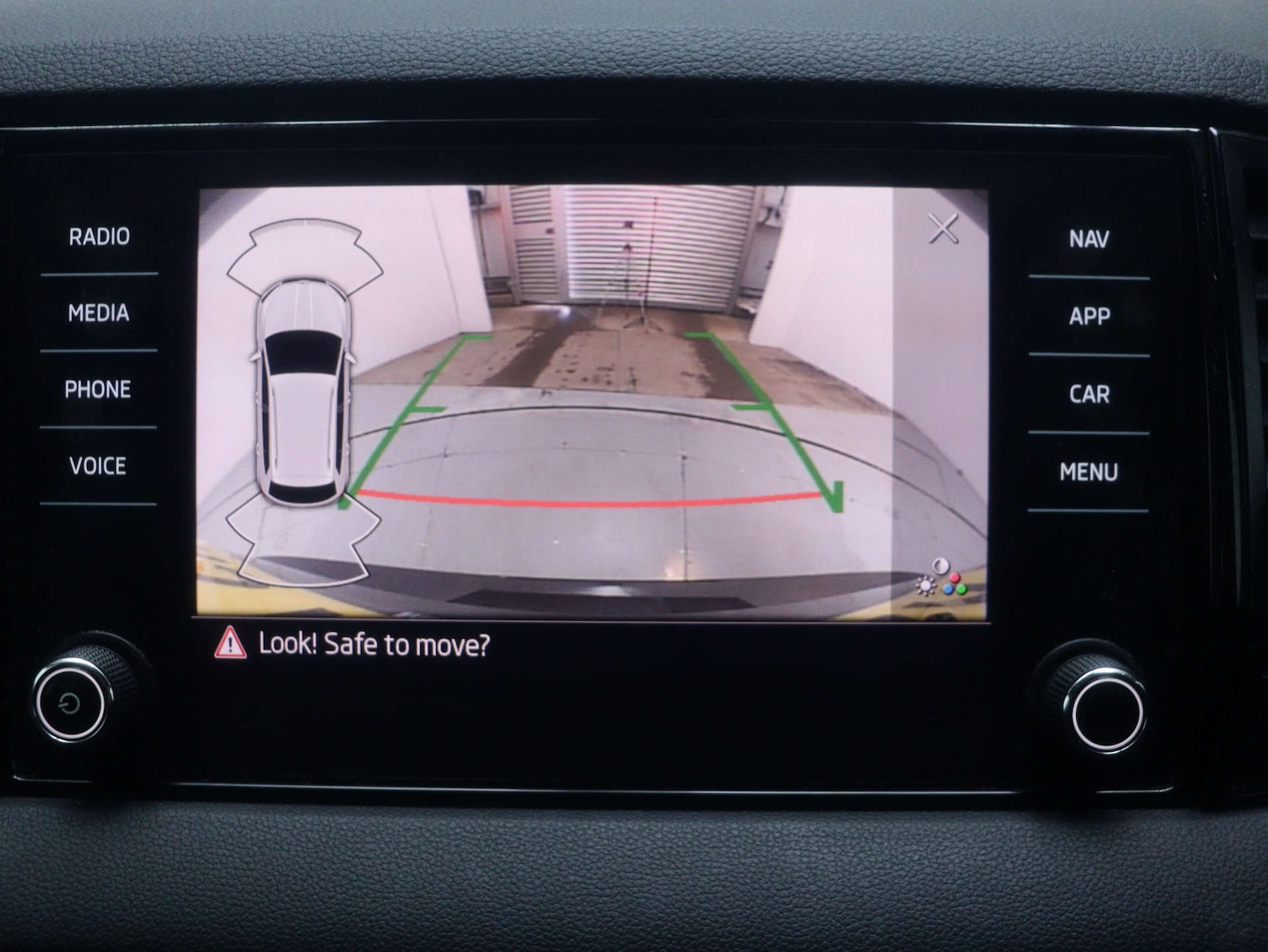 Used Skoda Karoq 2020 for sale - 77380651: Photo 31