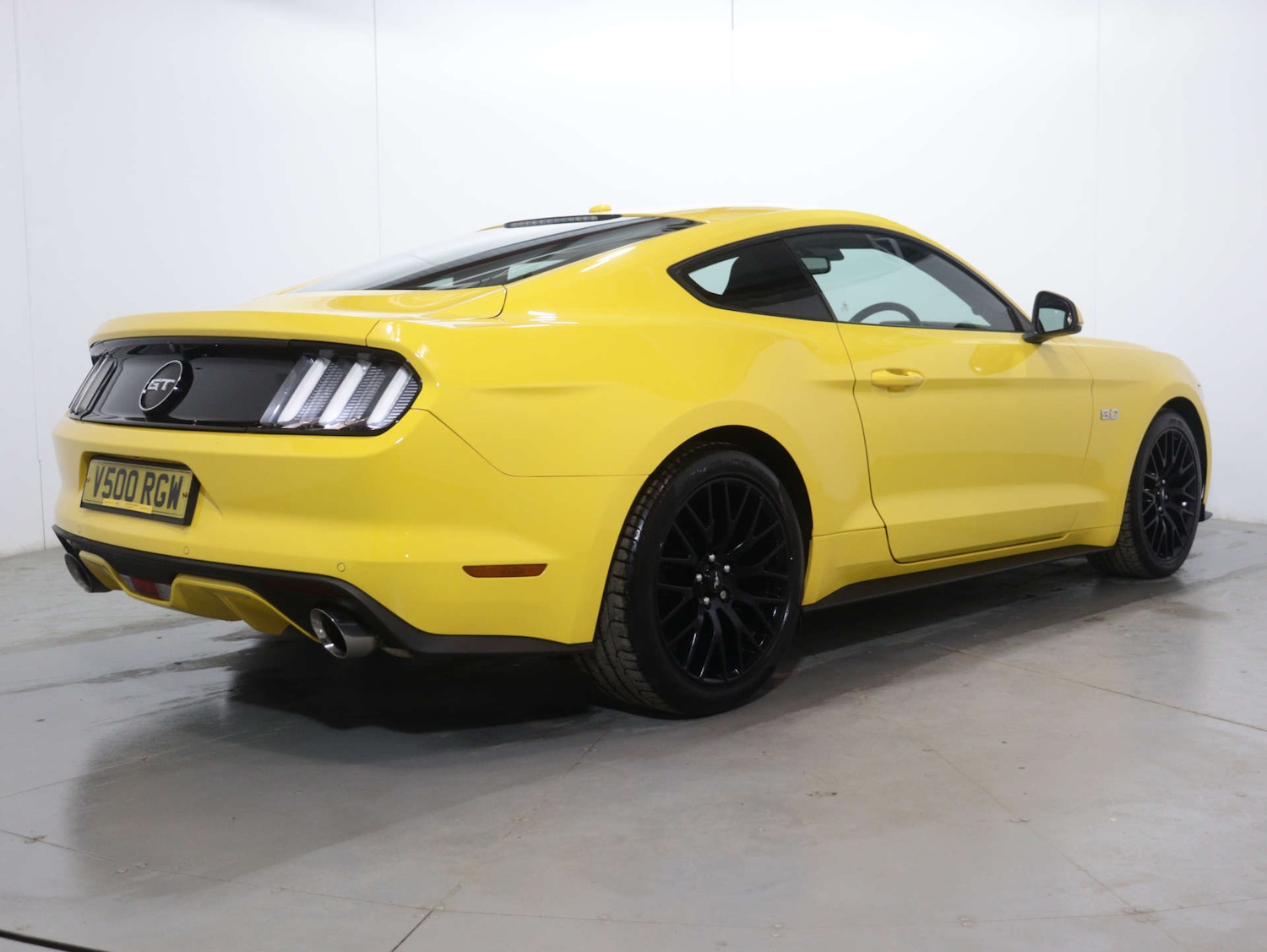 Used Ford Mustang 2017 for sale - 76126190: Photo 10