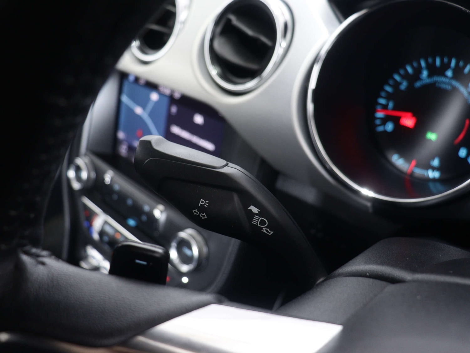 Used Ford Mustang 2017 for sale - 76126190: Photo 27