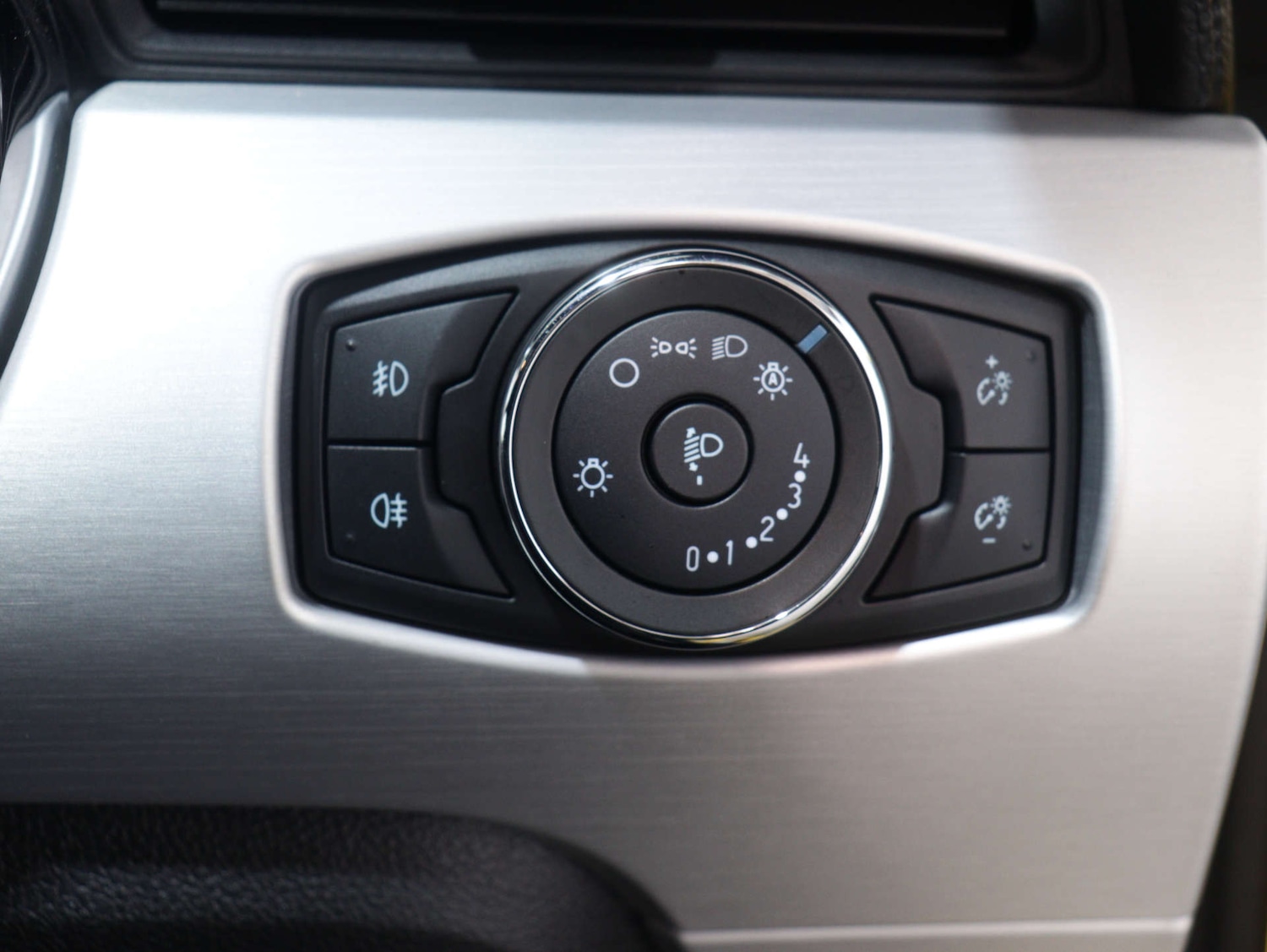 Used Ford Mustang 2017 for sale - 76126190: Photo 29