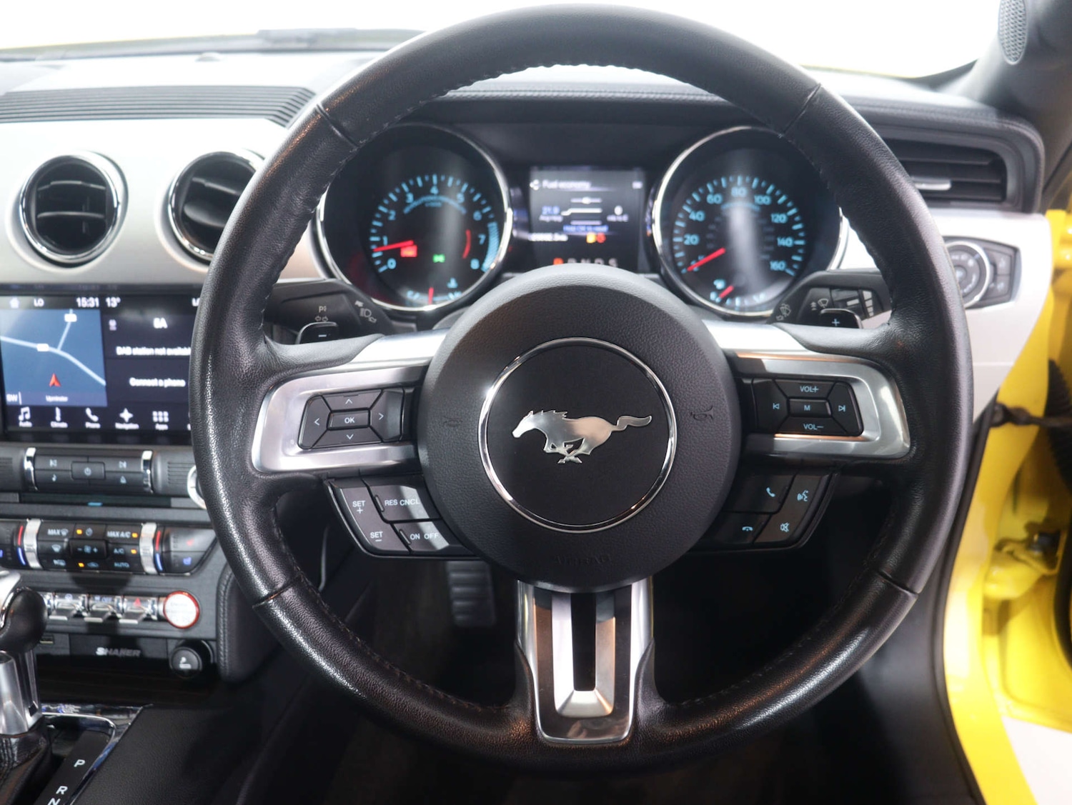 Used Ford Mustang 2017 for sale - 76126190: Photo 32