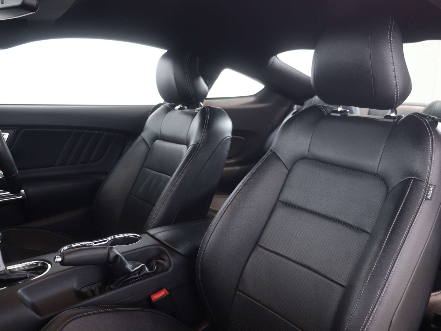 Used Ford Mustang 2017 for sale - 76126190: Photo 40