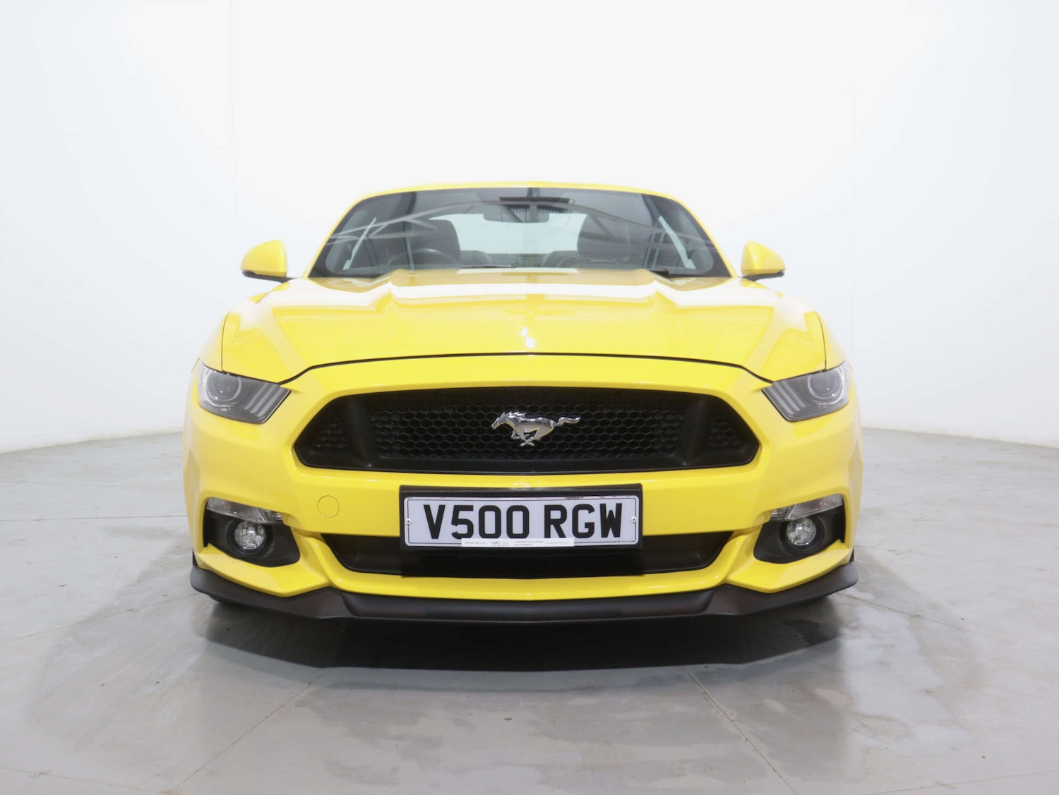 Used Ford Mustang 2017 for sale - 76126190: Photo 5