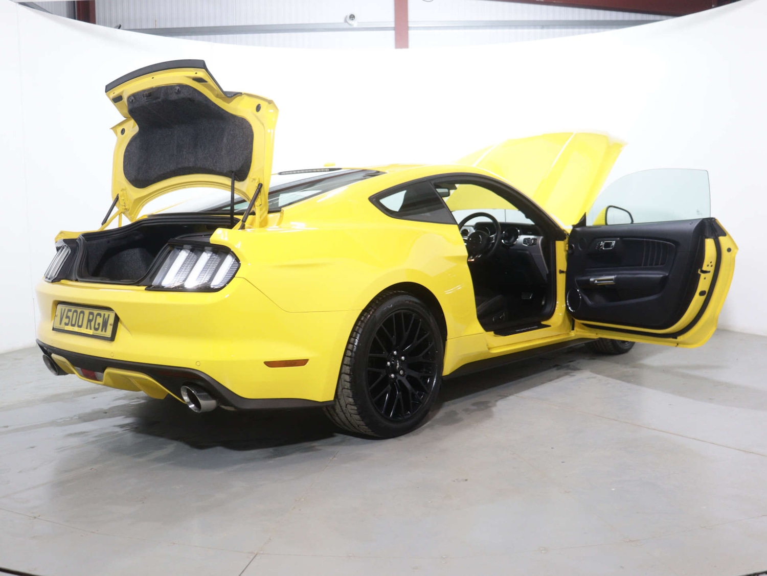 Used Ford Mustang 2017 for sale - 76126190: Photo 53