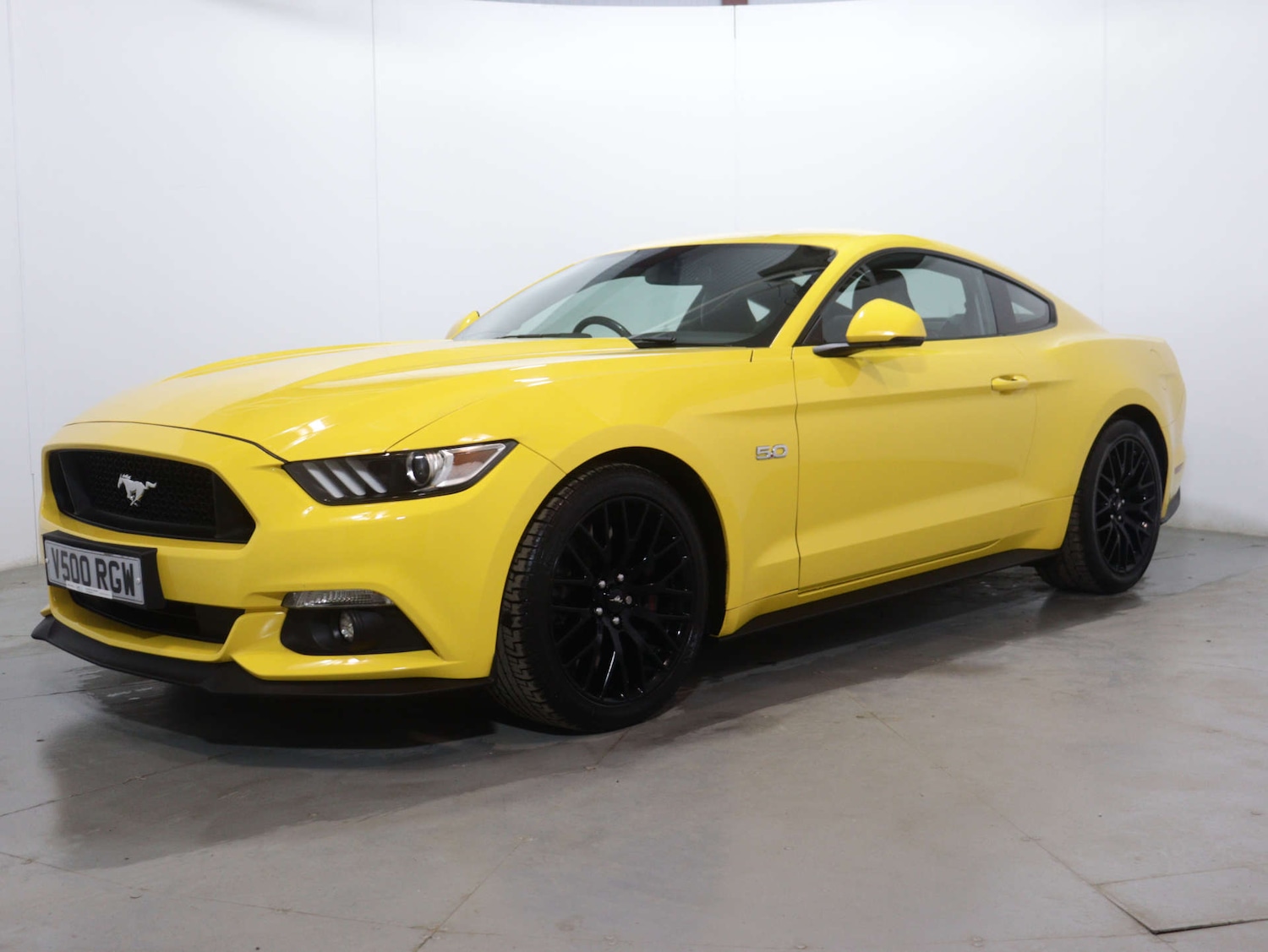 Used Ford Mustang 2017 for sale - 76126190: Photo 6