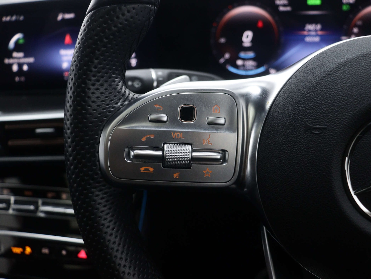 Used Mercedes-Benz EQC 2022 for sale - 76253824: Photo 36