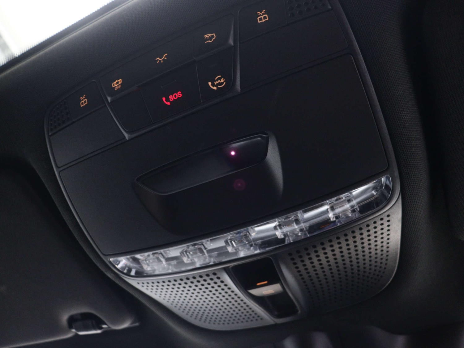 Used Mercedes-Benz EQC 2022 for sale - 76253824: Photo 40