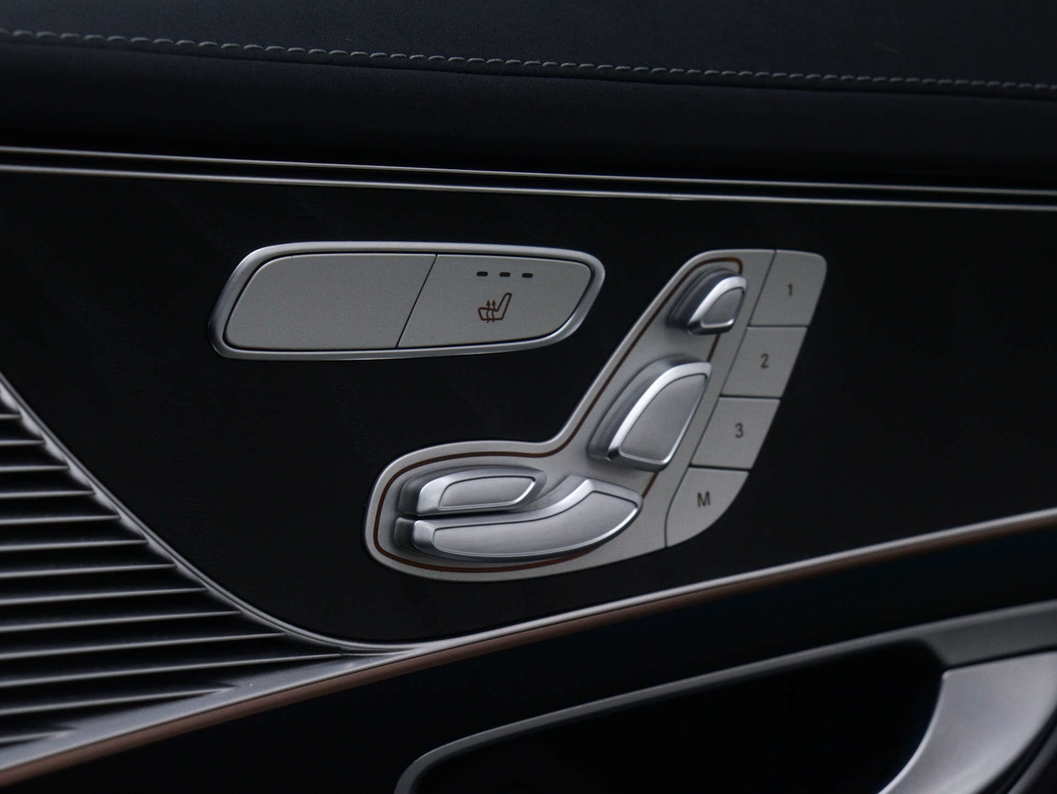 Used Mercedes-Benz EQC 2022 for sale - 76253824: Photo 42