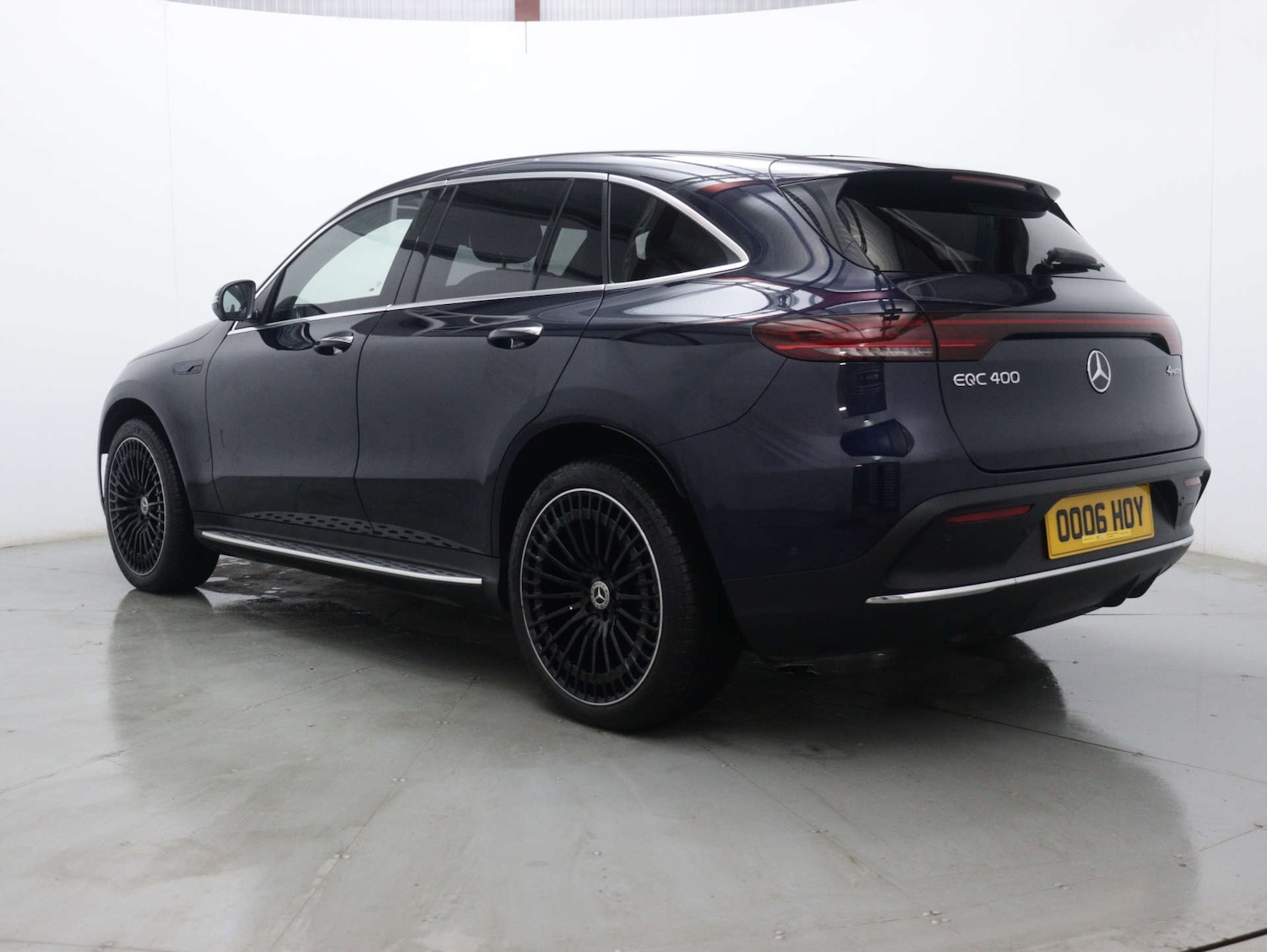 Used Mercedes-Benz EQC 2022 for sale - 76253824: Photo 8