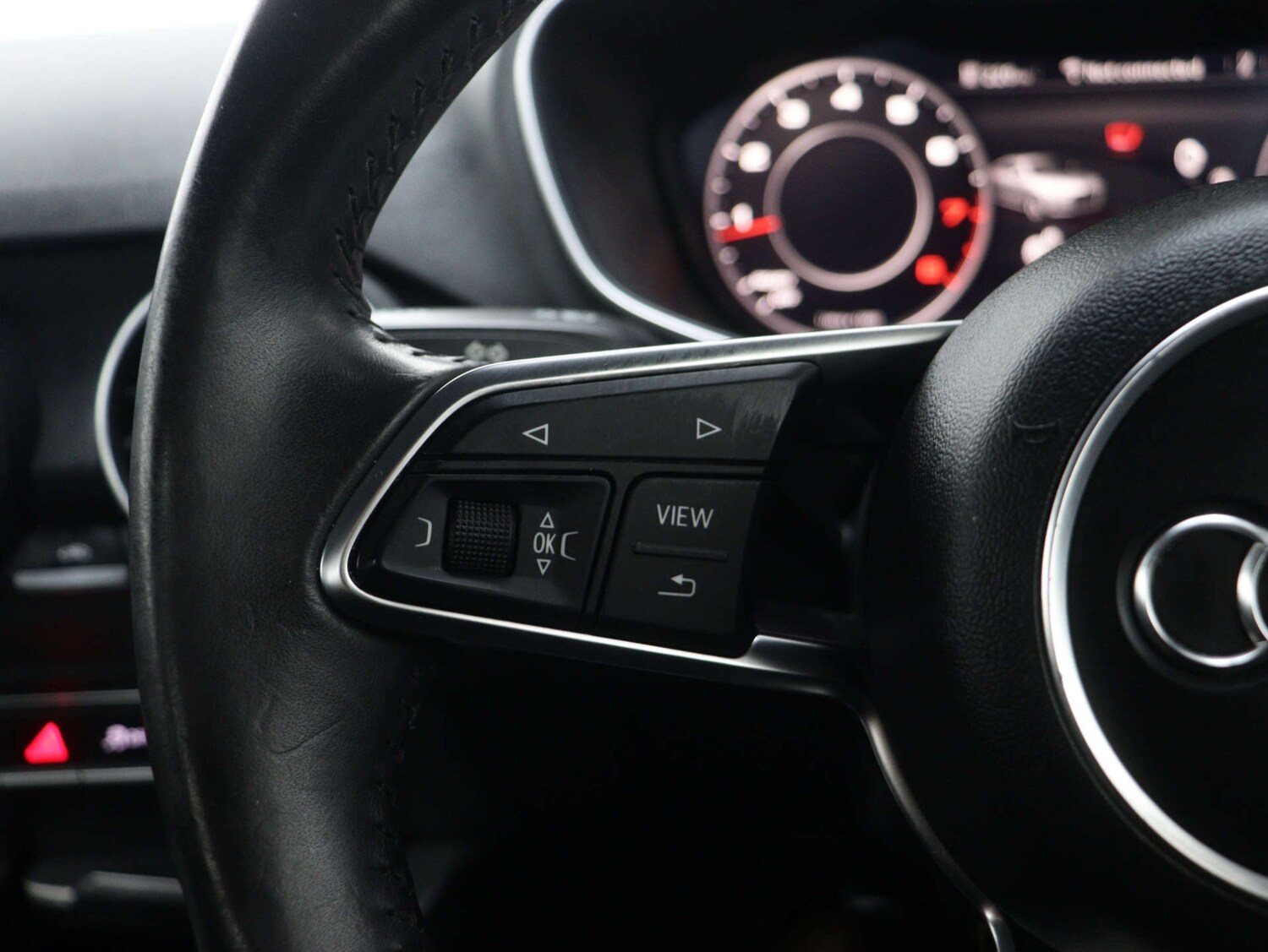 Used Audi TT 2015 for sale - 76340742: Photo 29