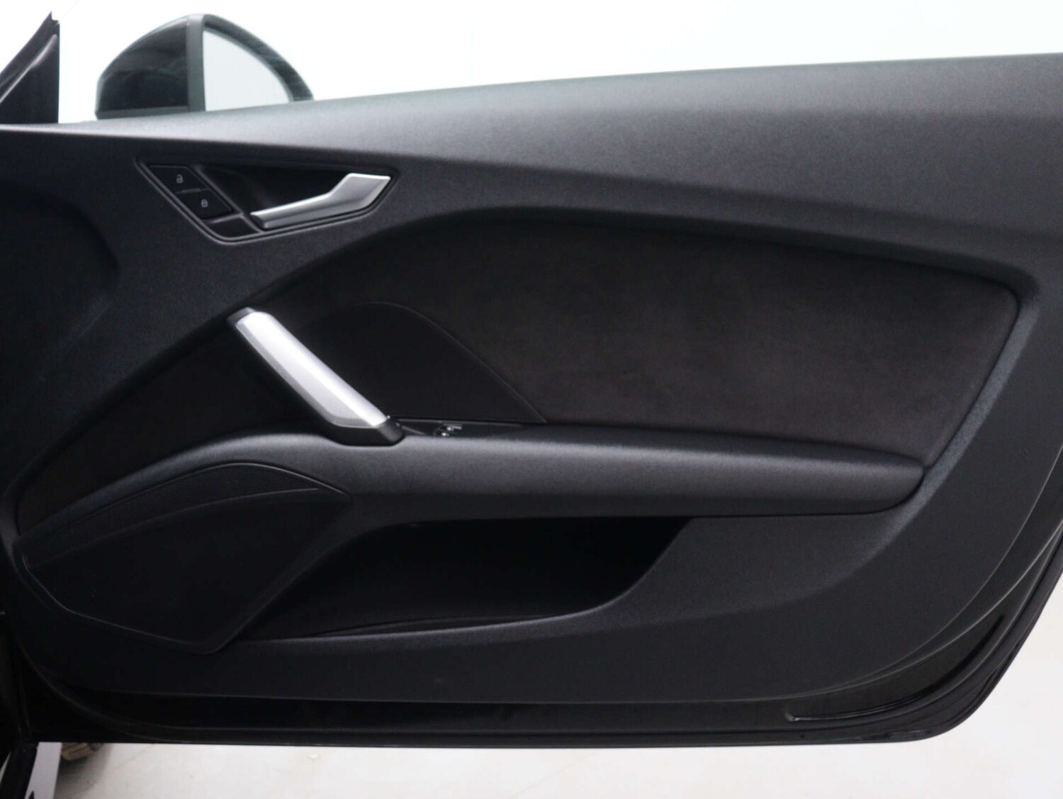 Used Audi TT 2015 for sale - 76340742: Photo 40