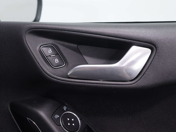 Used Ford Fiesta 2020 for sale - 75046648: Photo 34