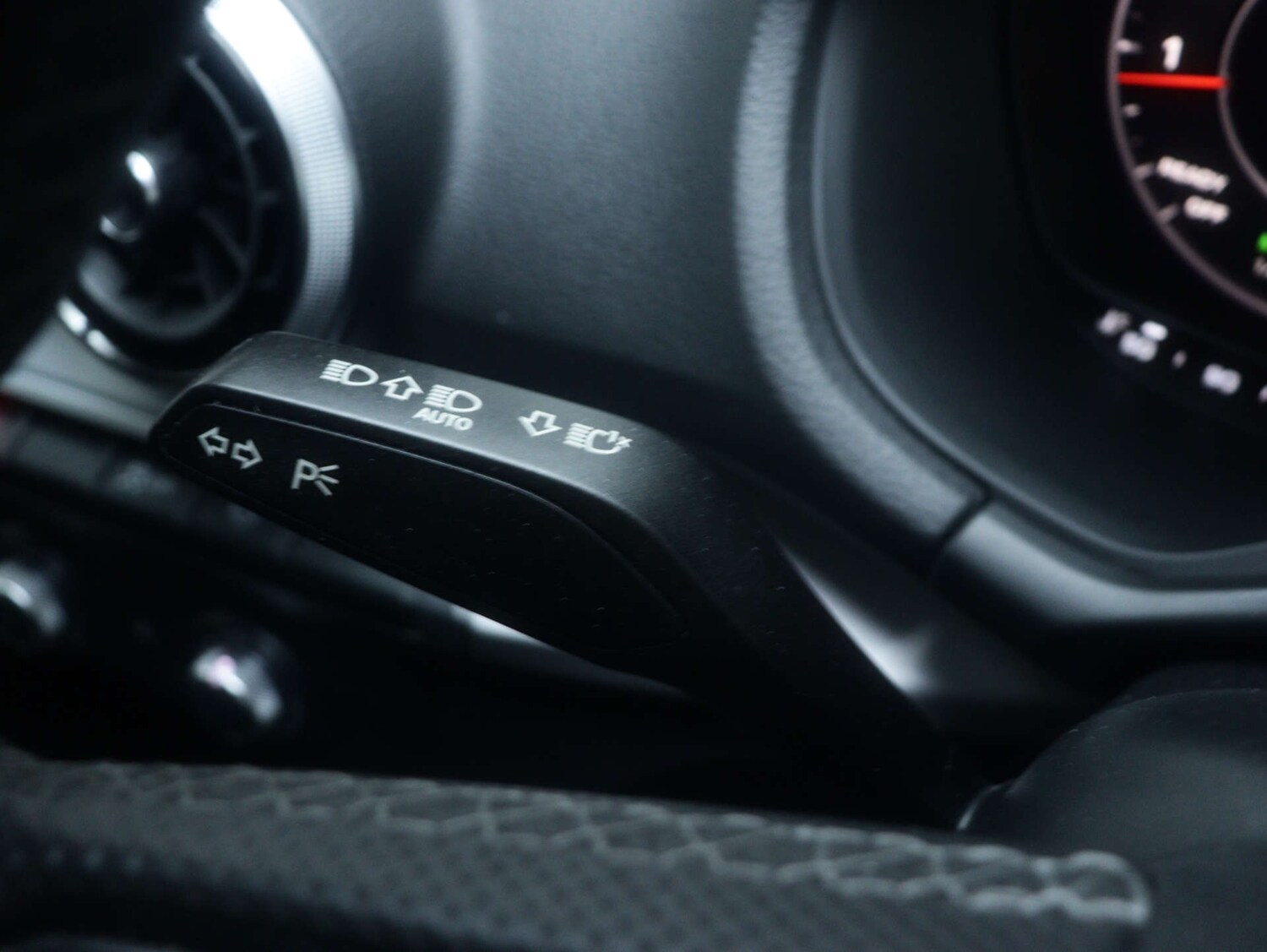 Used Audi Q2 2023 for sale - 77207705: Photo 39