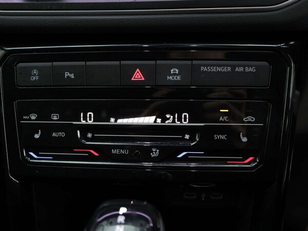 Used Volkswagen T-Cross 2024 for sale - 74398590: Photo 30