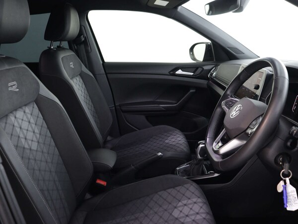 Used Volkswagen T-Cross 2024 for sale - 74398590: Photo 41