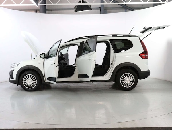 Used Dacia Jogger 2023 for sale - 72066404: Photo 41