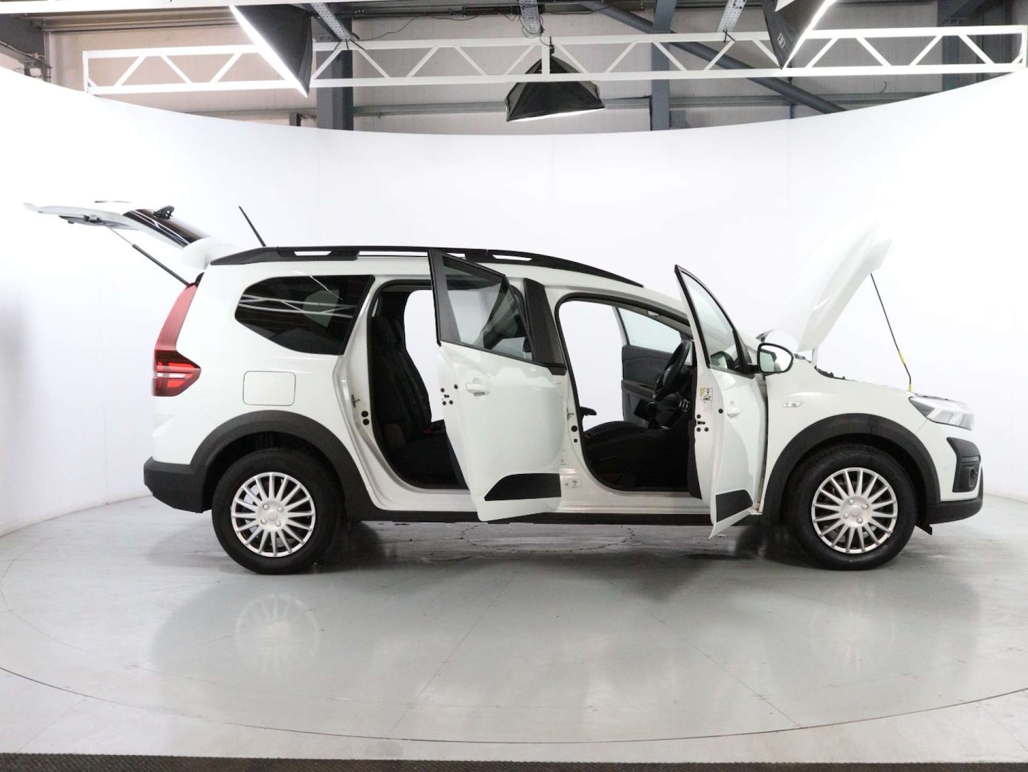 Used Dacia Jogger 2023 for sale - 72066404: Photo 46