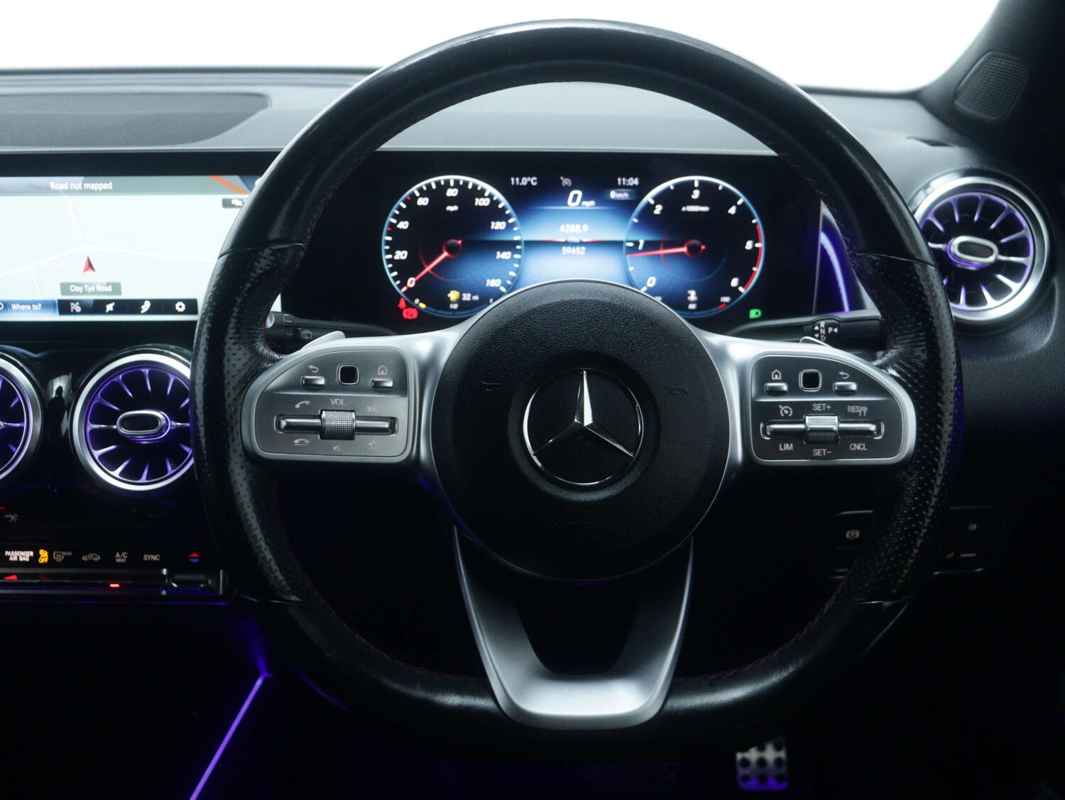 Used Mercedes-Benz GLB 2020 for sale - 76693638: Photo 18