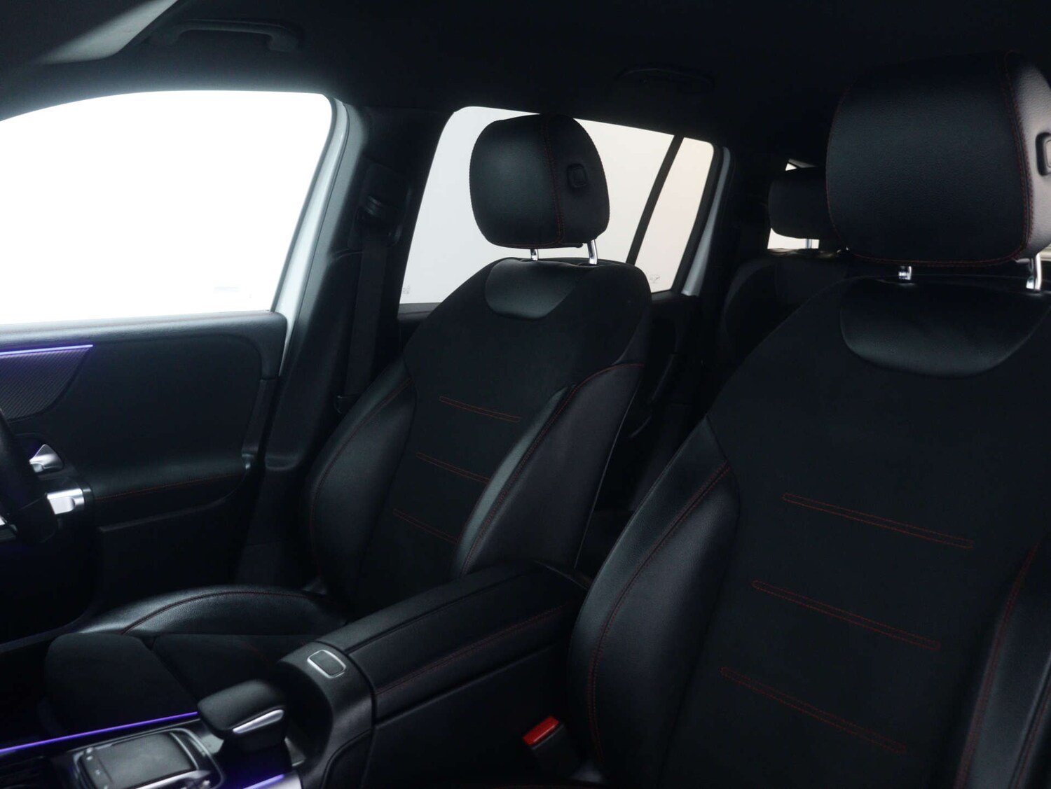 Used Mercedes-Benz GLB 2020 for sale - 76693638: Photo 50