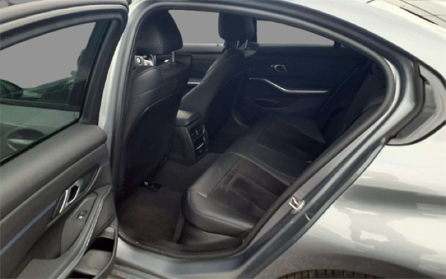 Used BMW 3 Series 2024 for sale - 77688316: Photo 10