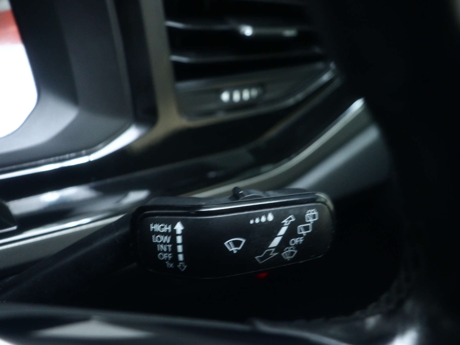 Used Volkswagen Polo 2021 for sale - 77590544: Photo 33