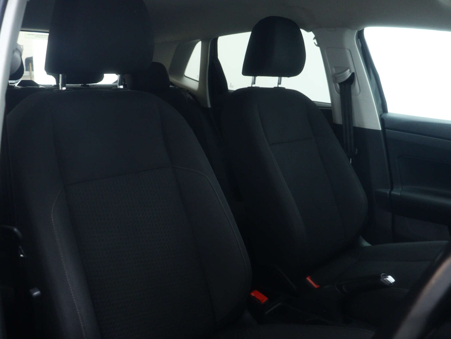 Used Volkswagen Polo 2021 for sale - 77590544: Photo 40