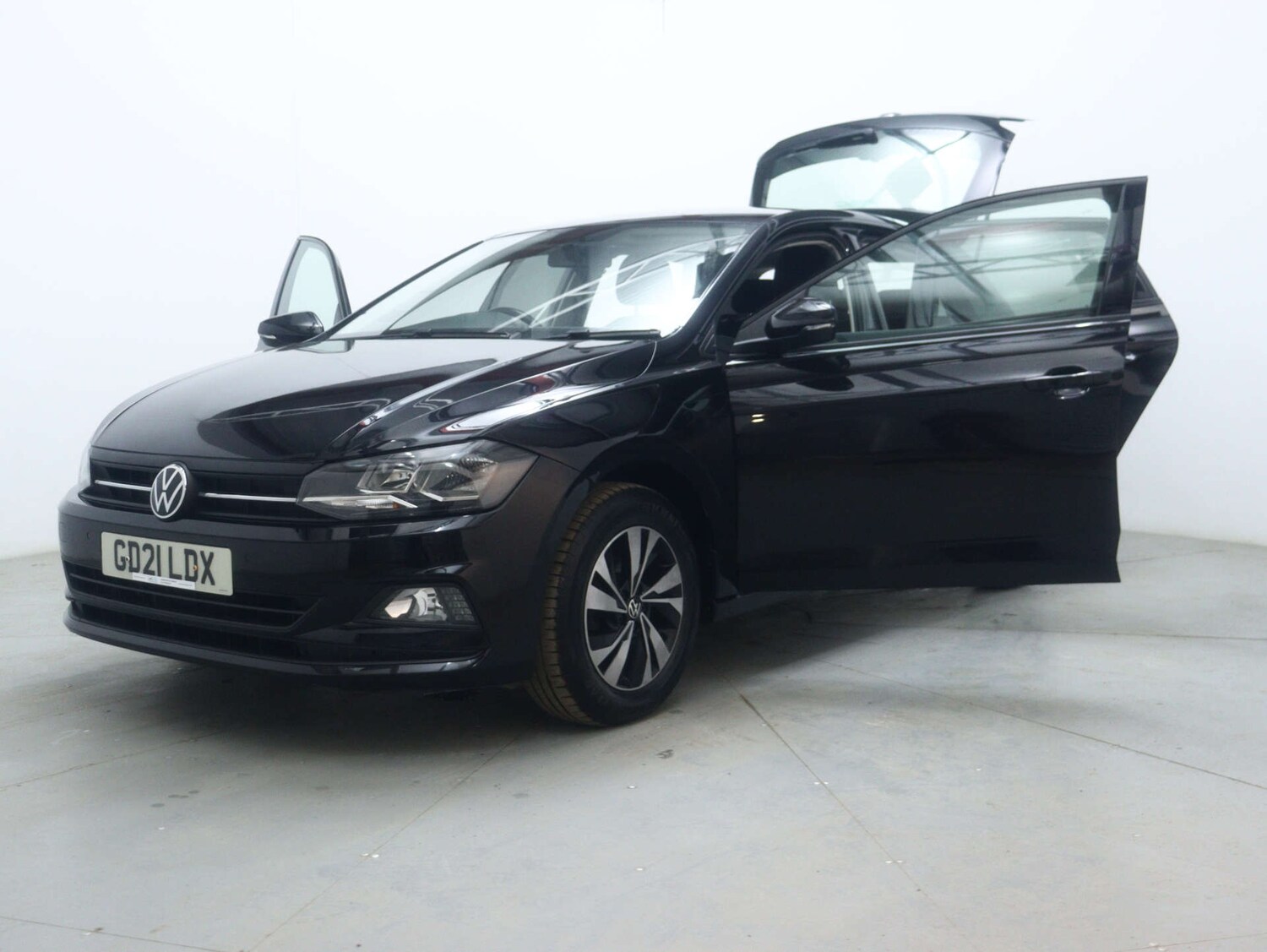 Used Volkswagen Polo 2021 for sale - 77590544: Photo 50