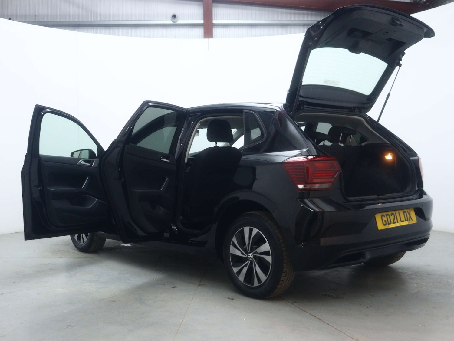 Used Volkswagen Polo 2021 for sale - 77590544: Photo 52