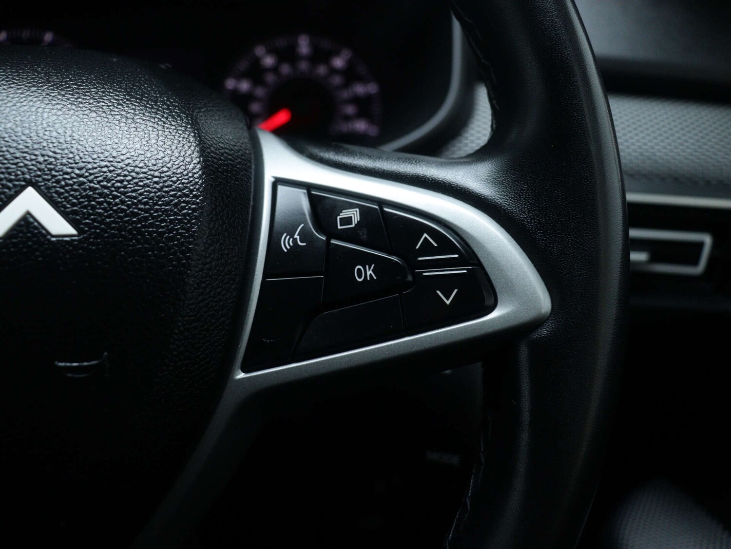 Used Dacia Jogger 2023 for sale - 76531564: Photo 29