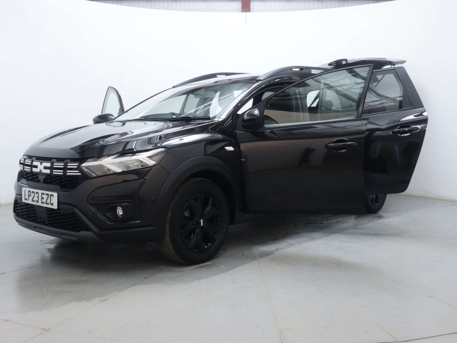 Used Dacia Jogger 2023 for sale - 76531564: Photo 46