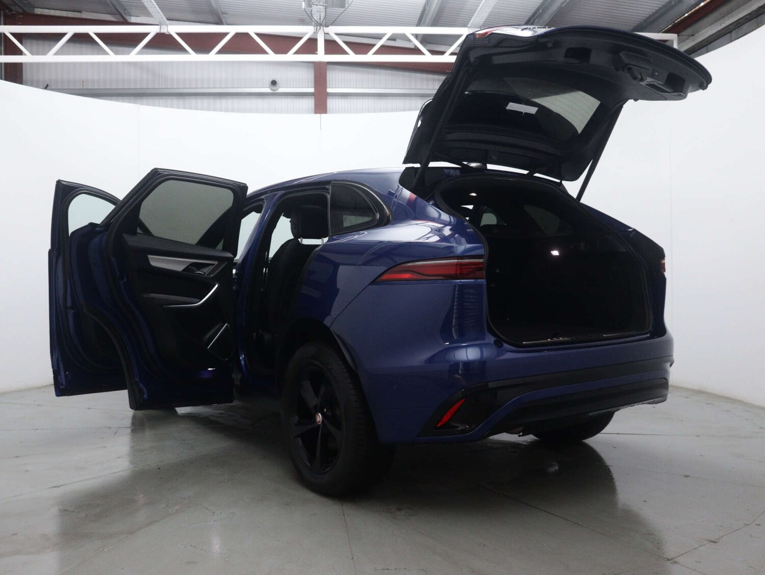 Used Jaguar F-Pace 2021 for sale - 76048849: Photo 56