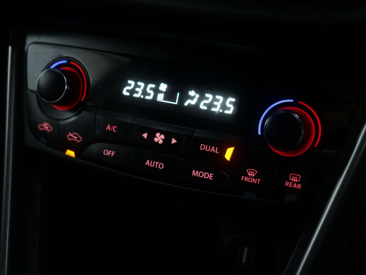 Used Suzuki SX4 S-Cross 2023 for sale - 76894423: Photo 29