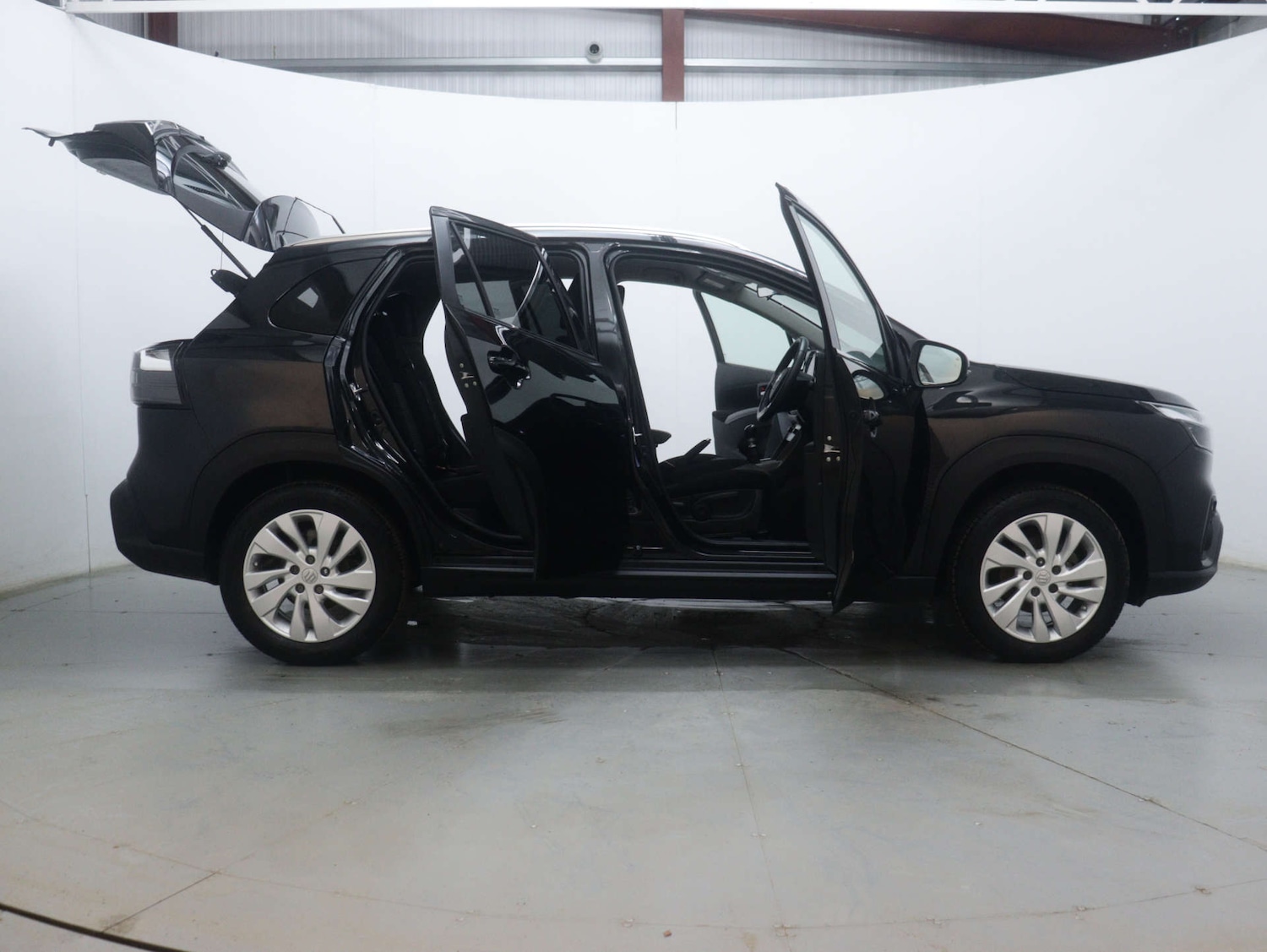 Used Suzuki SX4 S-Cross 2023 for sale - 76894423: Photo 47