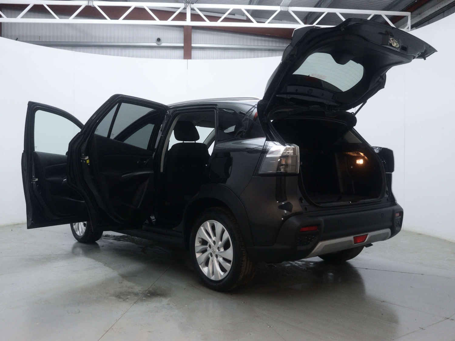 Used Suzuki SX4 S-Cross 2023 for sale - 76894423: Photo 52