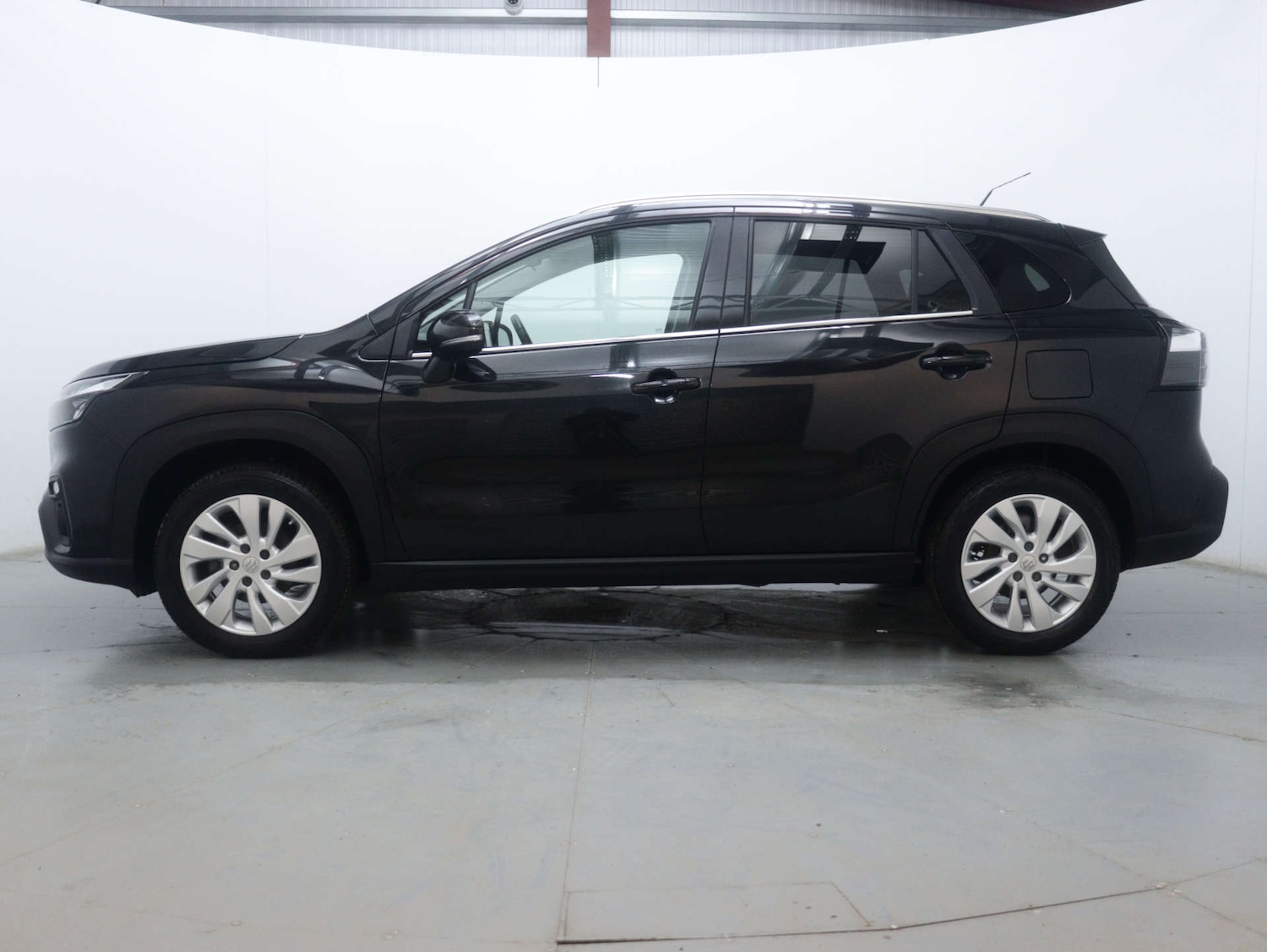 Used Suzuki SX4 S-Cross 2023 for sale - 76894423: Photo 8