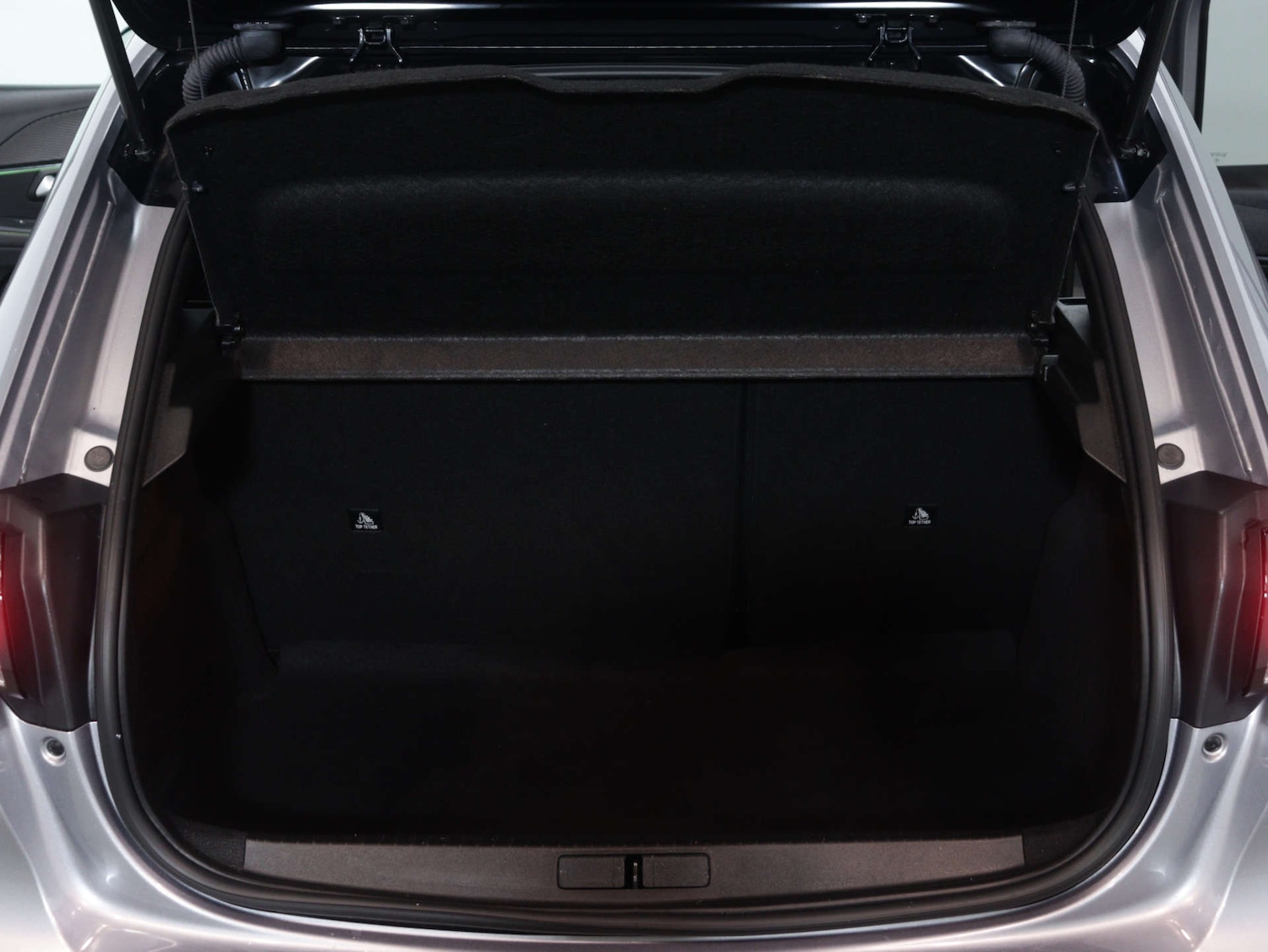 Used Peugeot 208 2023 for sale - 75920622: Photo 48