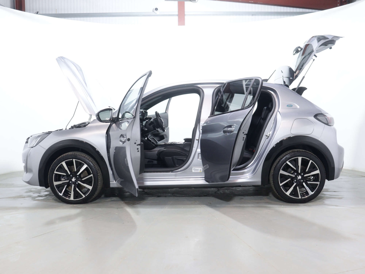 Used Peugeot 208 2023 for sale - 75920622: Photo 53